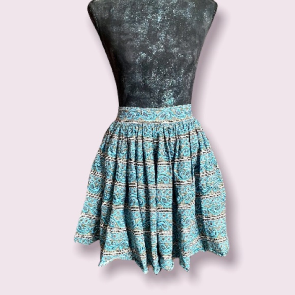 Vintage Blue Paisley Half Apron
